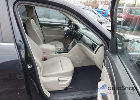 2018 Volkswagen Atlas 2.0T Se/2.0T Se W/Technology from USA, damaged, VIN 1V2DP2CA3JC598189